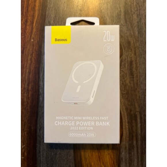 Charge Power Bank - Picture 1 of 4